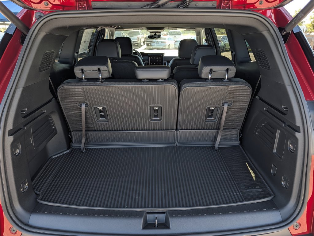 2027 GMC Acadia Elevation - Photo 27