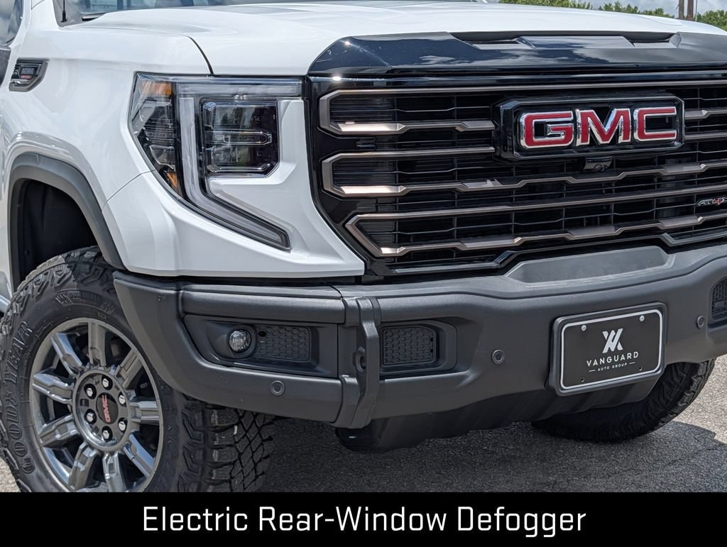 2026 GMC Sierra 1500 AT4X - Photo 9