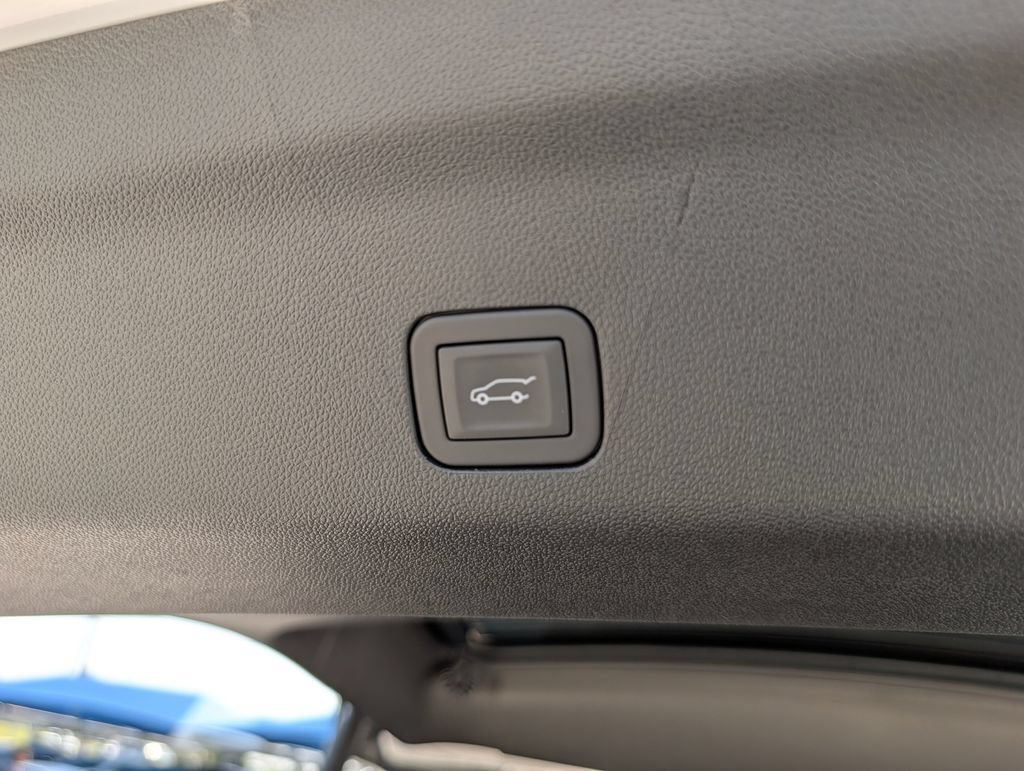 2026 GMC Yukon XL AT4 Ultimate - Photo 30