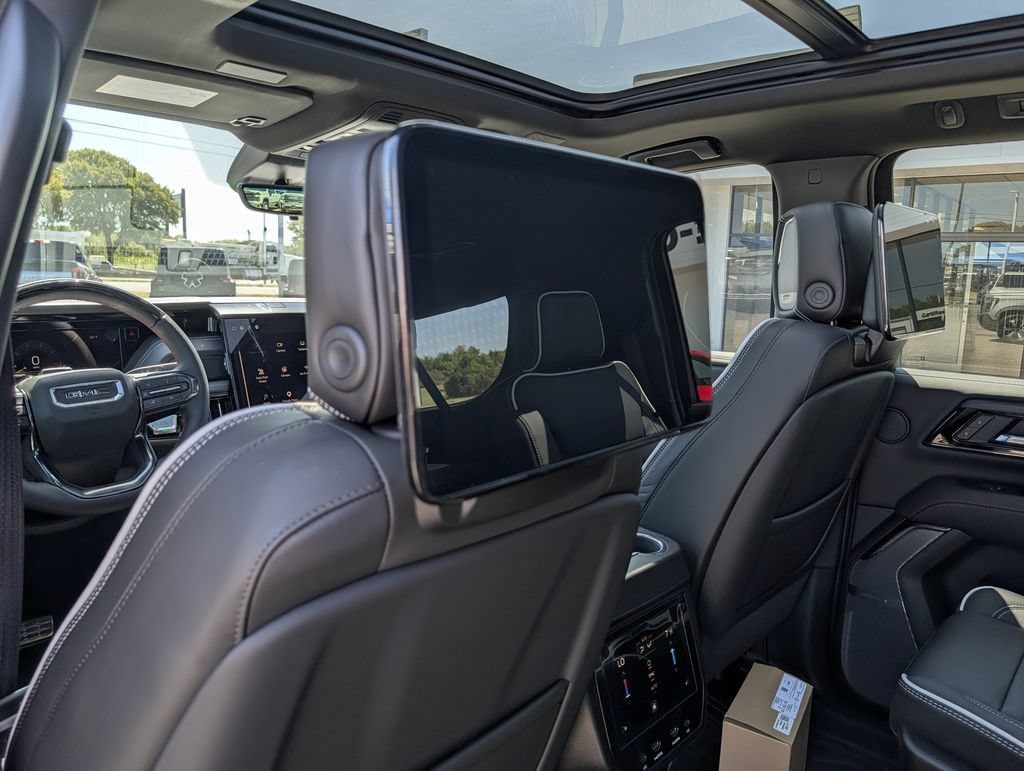 2026 GMC Yukon XL AT4 Ultimate - Photo 25