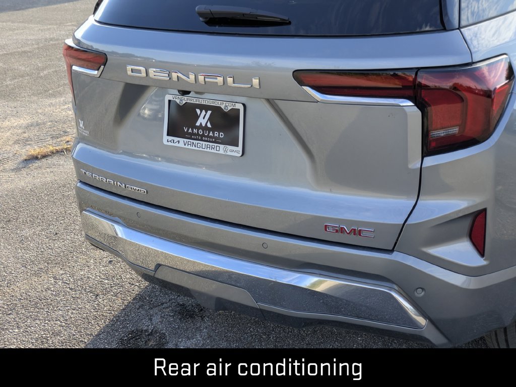 2027 GMC Terrain Denali - Photo 7