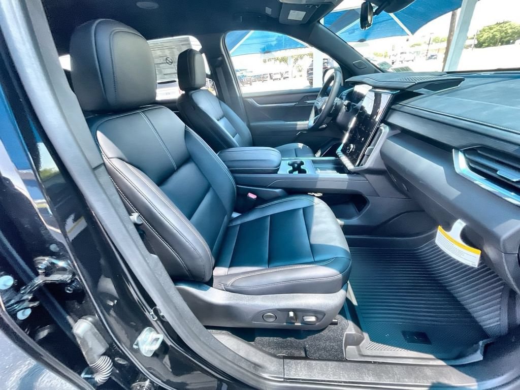 2026 GMC Acadia Elevation - Photo 37