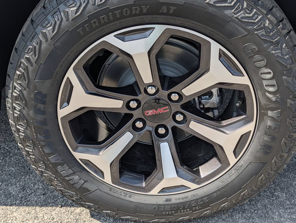 2026 GMC Yukon XL AT4 Ultimate - Photo 10