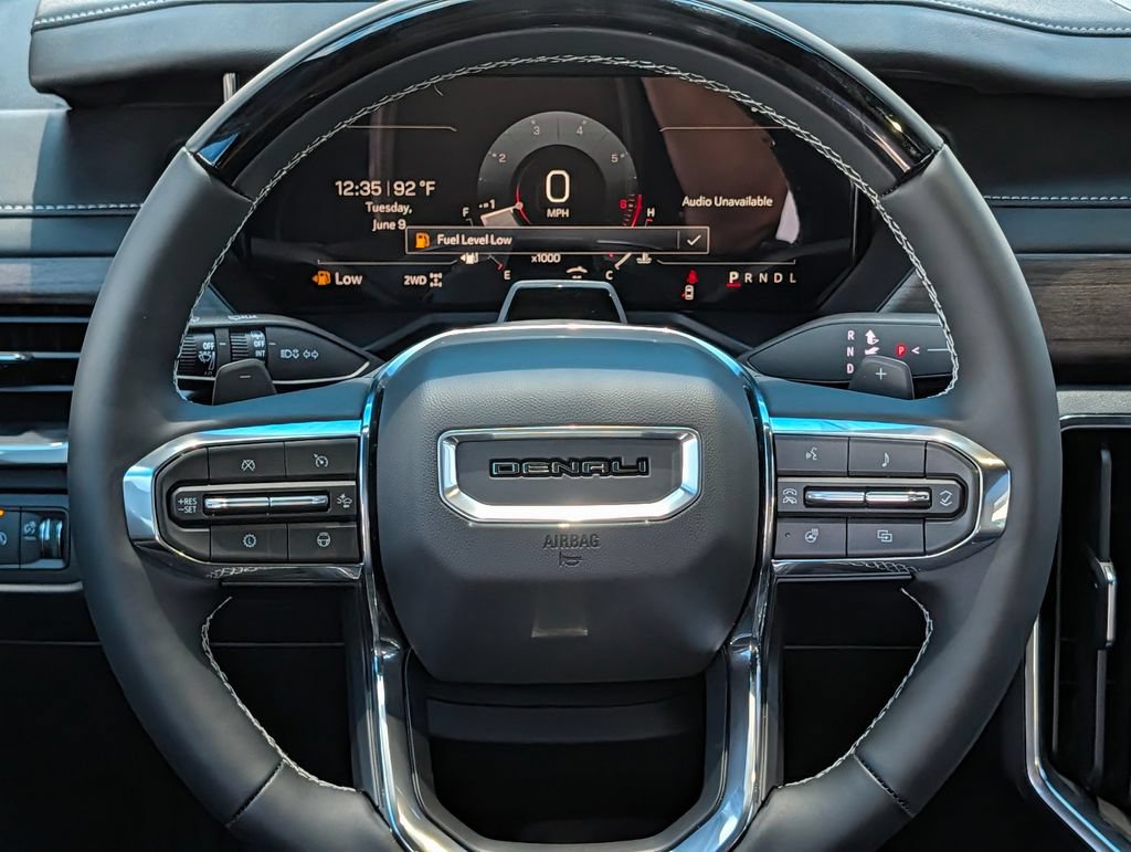 2026 GMC Acadia Denali Ultimate - Photo 13