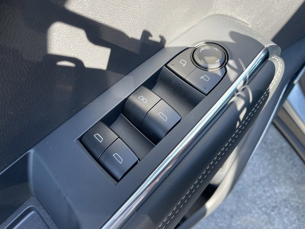 2026 GMC Acadia Elevation - Photo 13