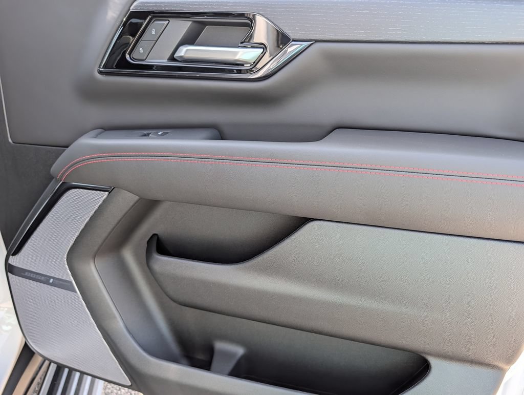 2026 GMC Yukon XL AT4 Ultimate - Photo 35