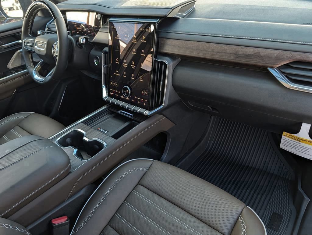 2026 GMC Acadia Denali Ultimate - Photo 42