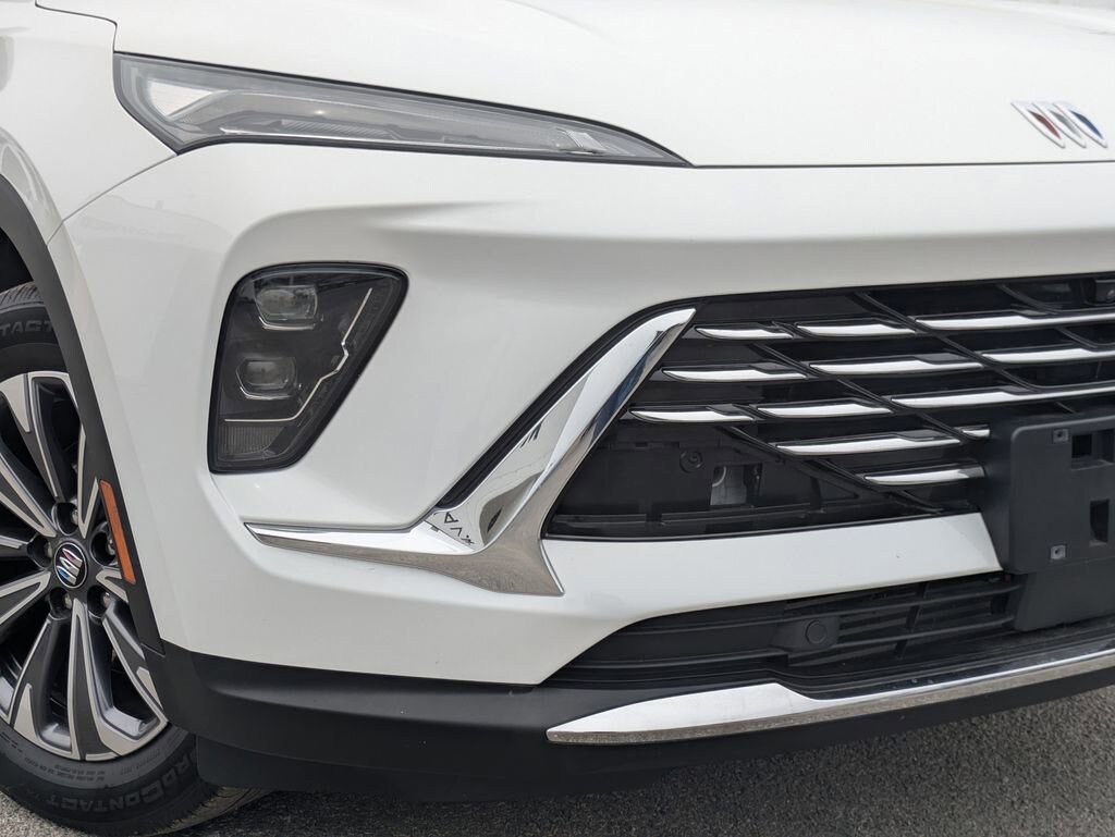 Used 2025 Buick Envision Preferred SUV