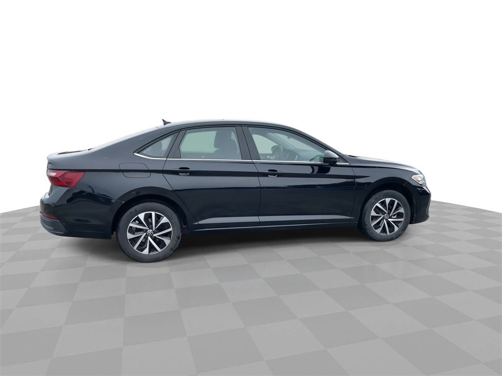 3VW5M7BU8RM053006