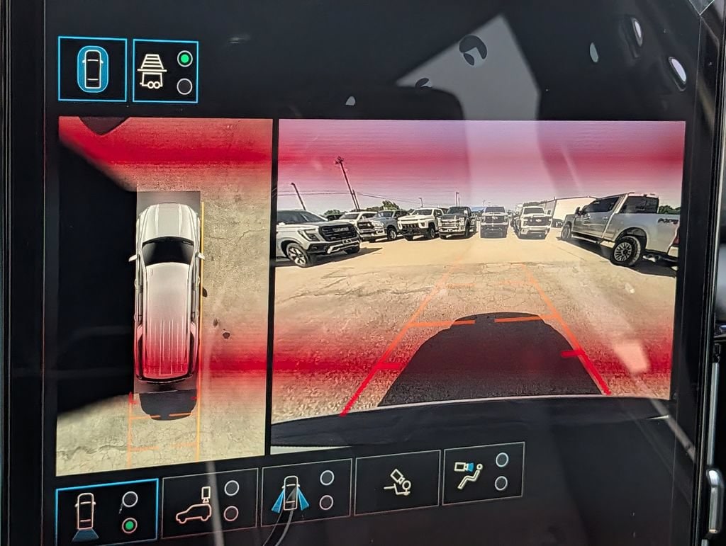 2026 GMC Yukon XL AT4 Ultimate - Photo 17