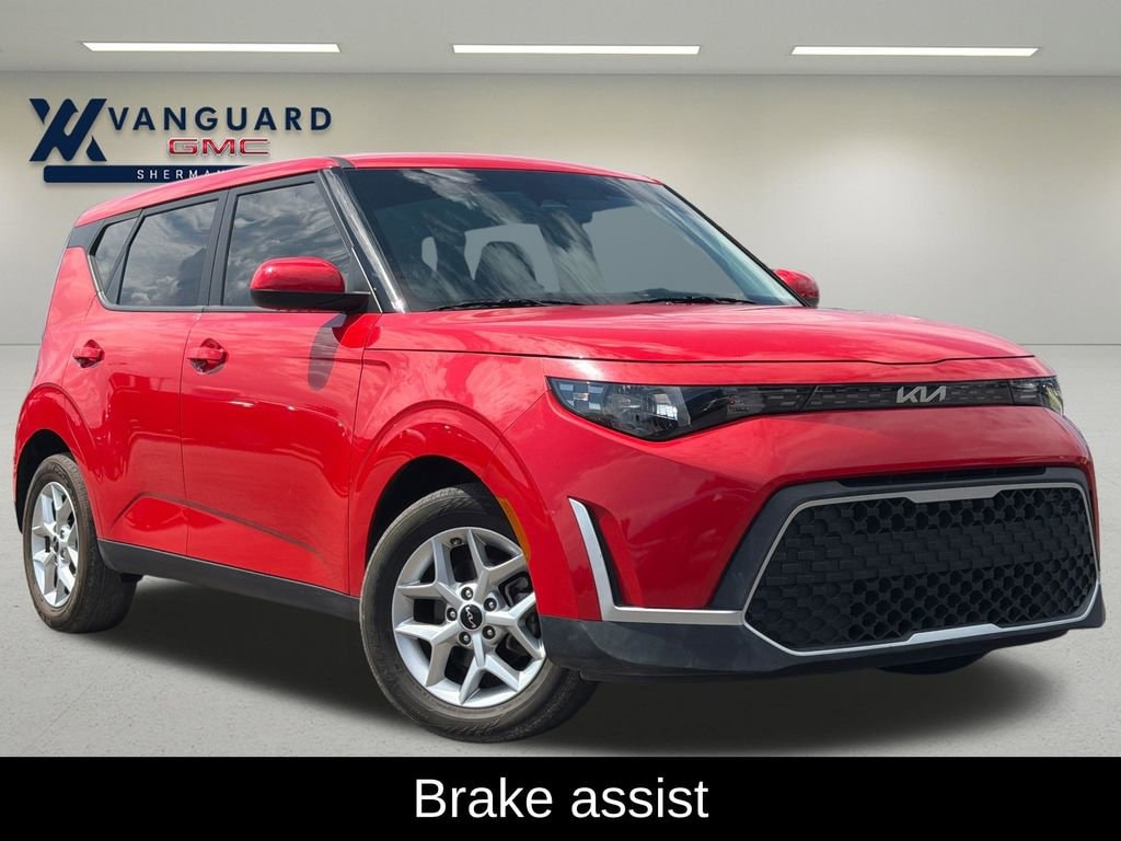 2024 Kia Soul 2.0L LX IVT's photo