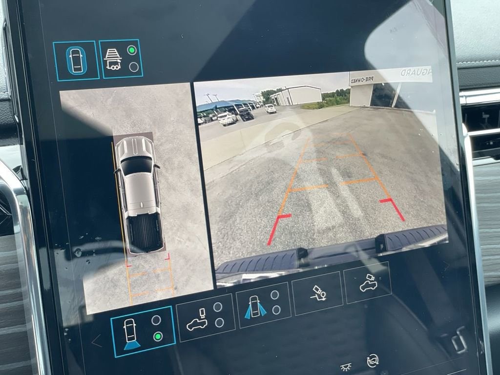 2025 GMC Sierra EV Denali - Photo 21