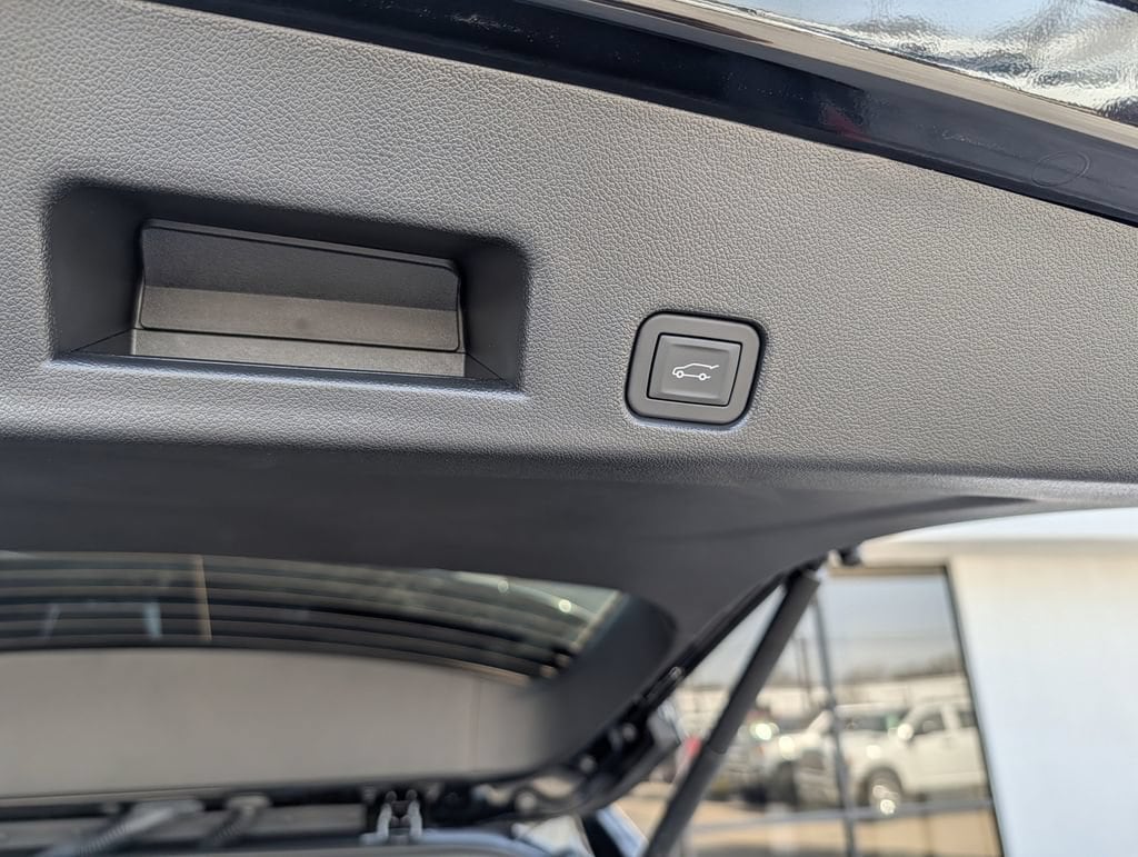 2026 GMC Acadia Elevation - Photo 30
