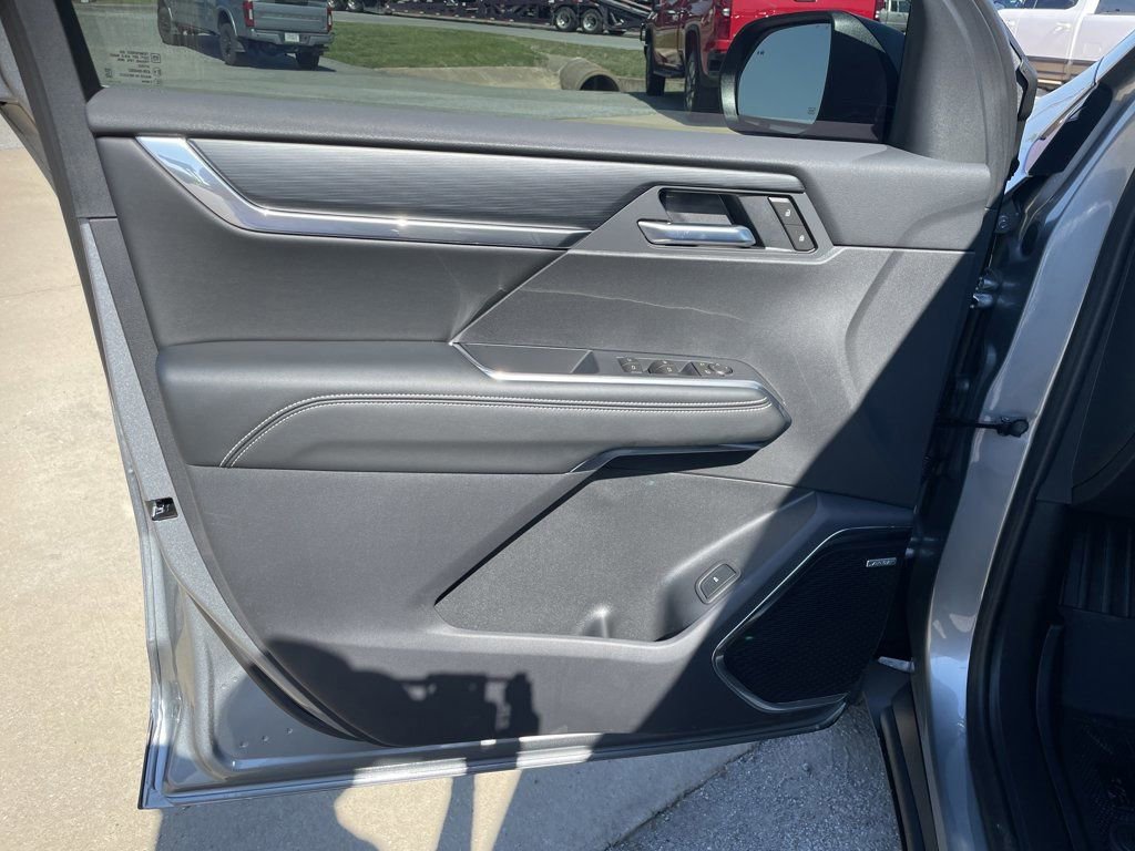 2026 GMC Acadia Elevation - Photo 12