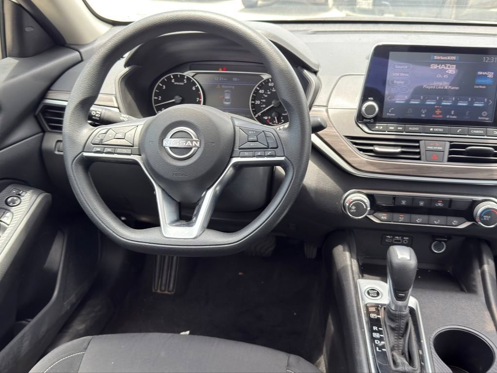 2025 Nissan Altima SV - Photo 24