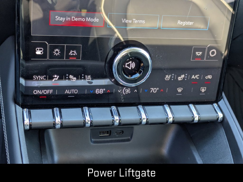 2027 GMC Terrain Denali - Photo 16