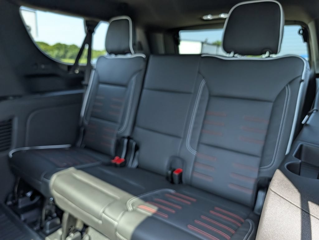 2026 GMC Yukon XL AT4 Ultimate - Photo 28