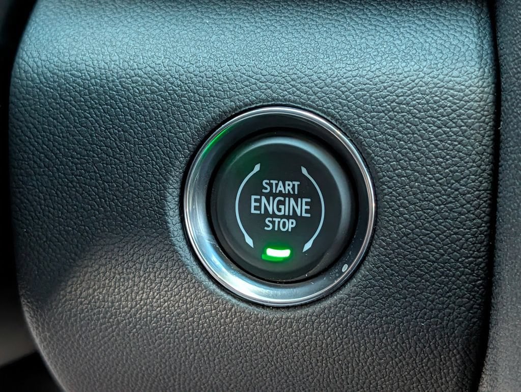2026 GMC Acadia Denali Ultimate - Photo 16