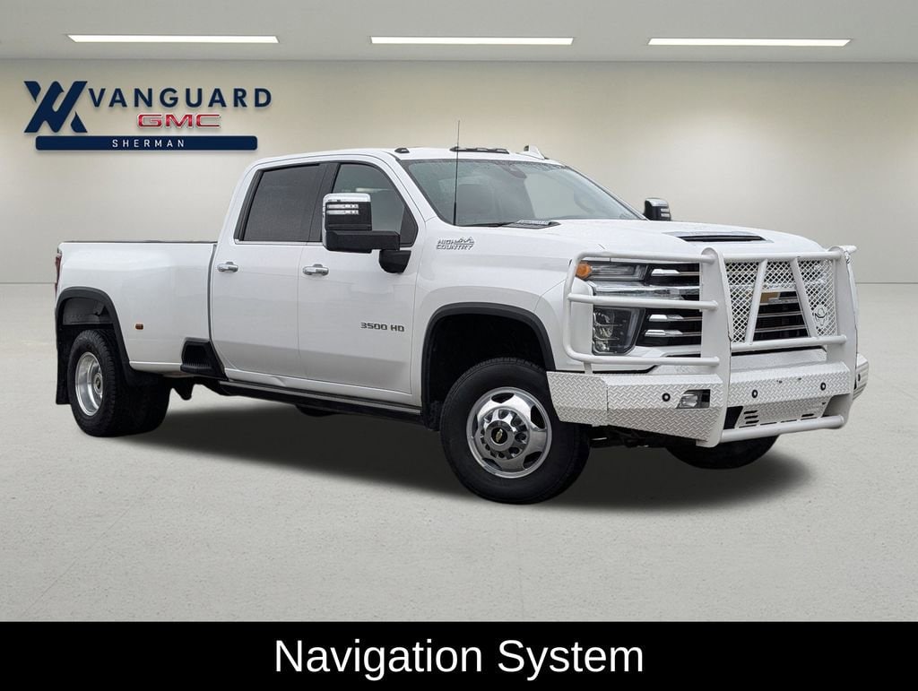2021 Chevrolet Silverado HD High Country 4WD Crew Cab Long Box DRW's photo