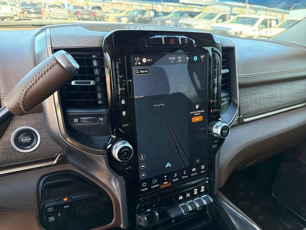 2024 RAM Ram 3500 Pickup Longhorn - Photo 23
