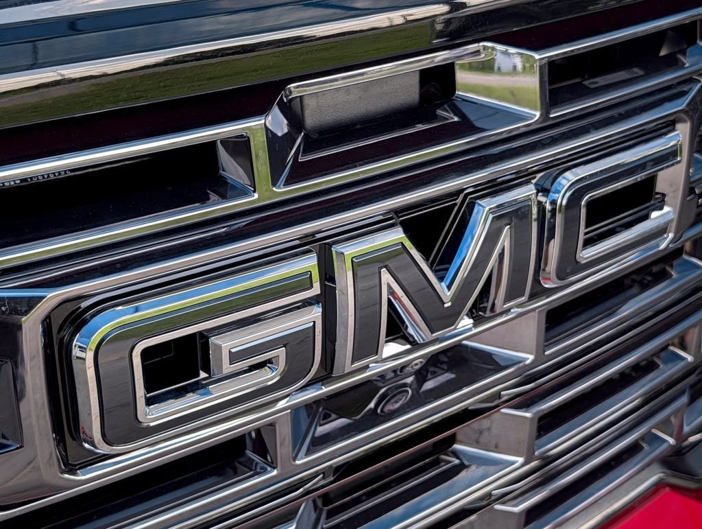 2026 GMC Acadia Denali Ultimate - Photo 34