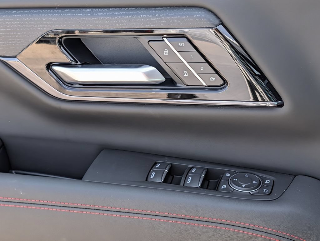 2026 GMC Yukon XL AT4 Ultimate - Photo 23