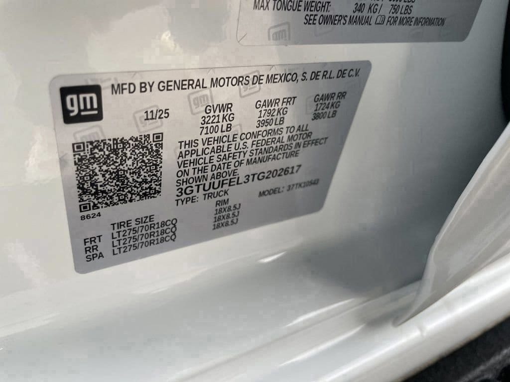 2026 GMC Sierra 1500 AT4X - Photo 41
