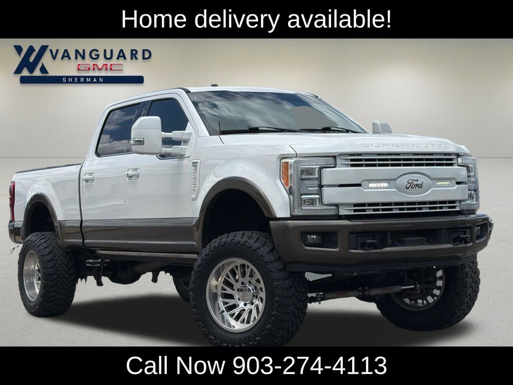 2017 Ford F-250 King Ranch 4x4 Crew Cab 6-3/4' Box's photo