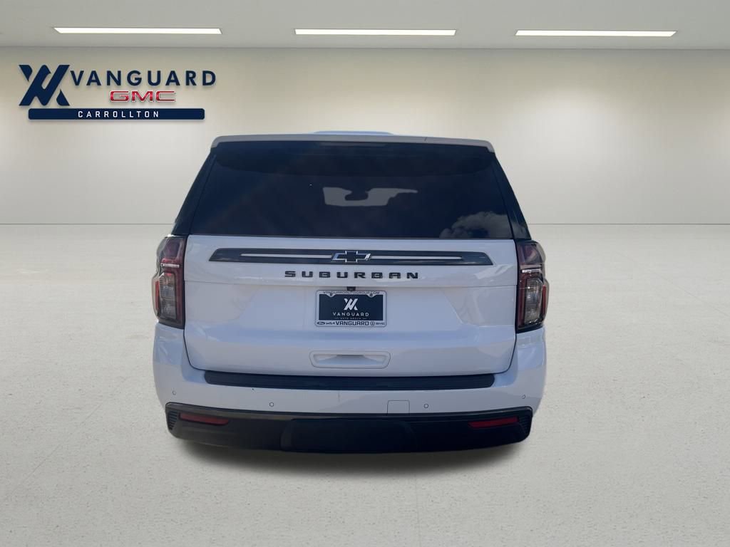 2021 Chevrolet Suburban Z71 photo 4