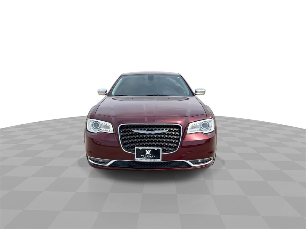 2019 Chrysler 300 Limited photo 3