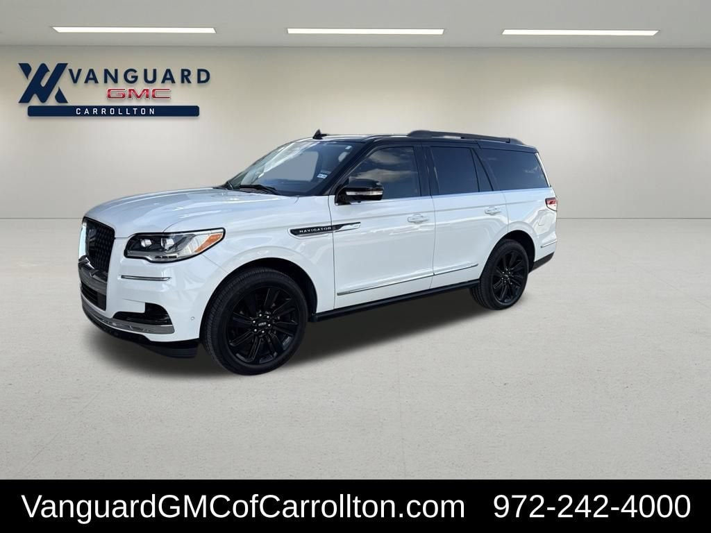 2022 Lincoln Navigator Black Label 4WD's photo