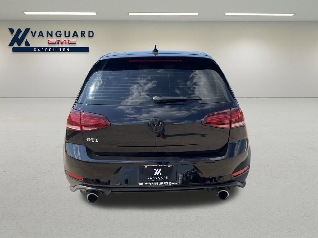 2018 Volkswagen Golf GTI SE photo 4