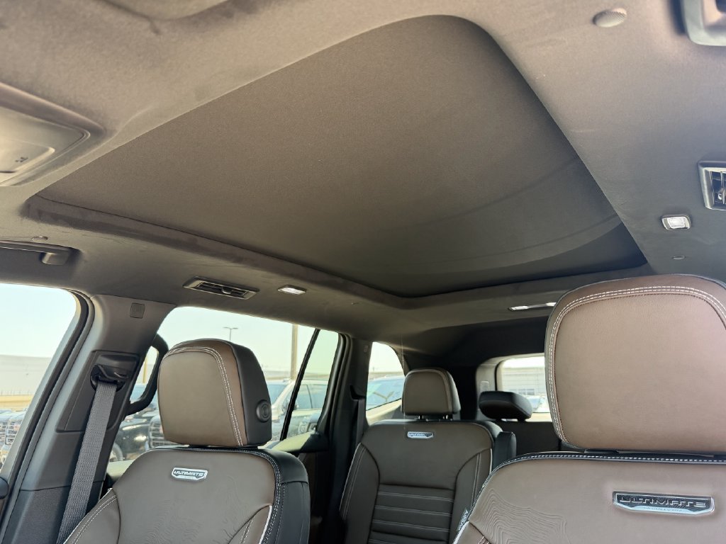 2027 GMC Acadia Denali Ultimate - Photo 22