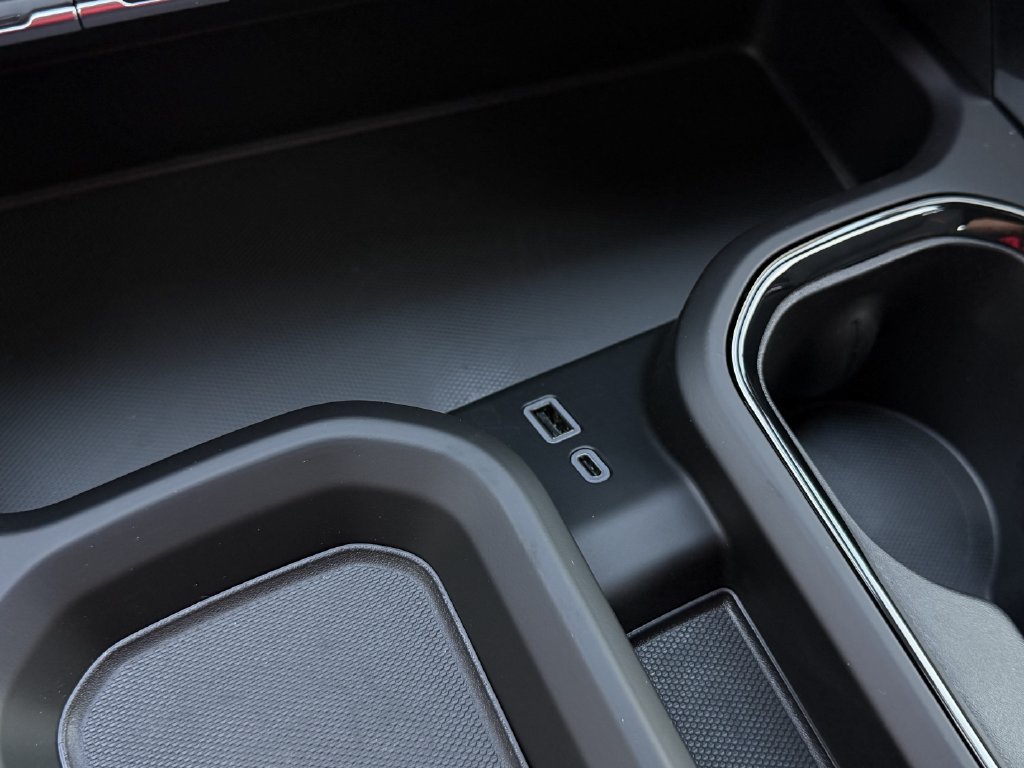 2026 GMC Sierra 2500HD AT4 - Photo 17