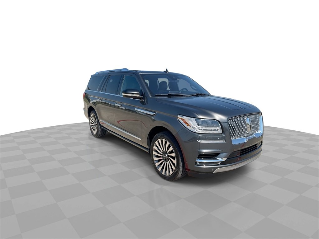 2018 Lincoln Navigator L Reserve photo 2