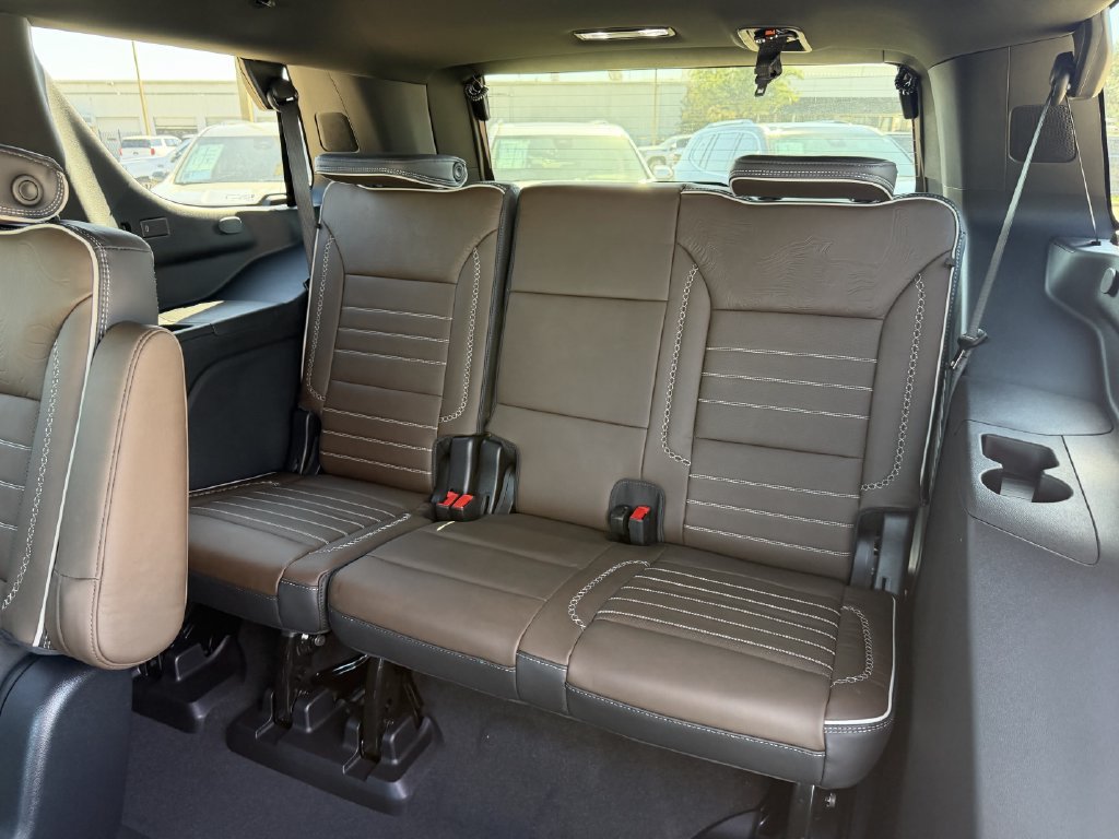 2027 GMC Yukon Denali Ultimate - Photo 26