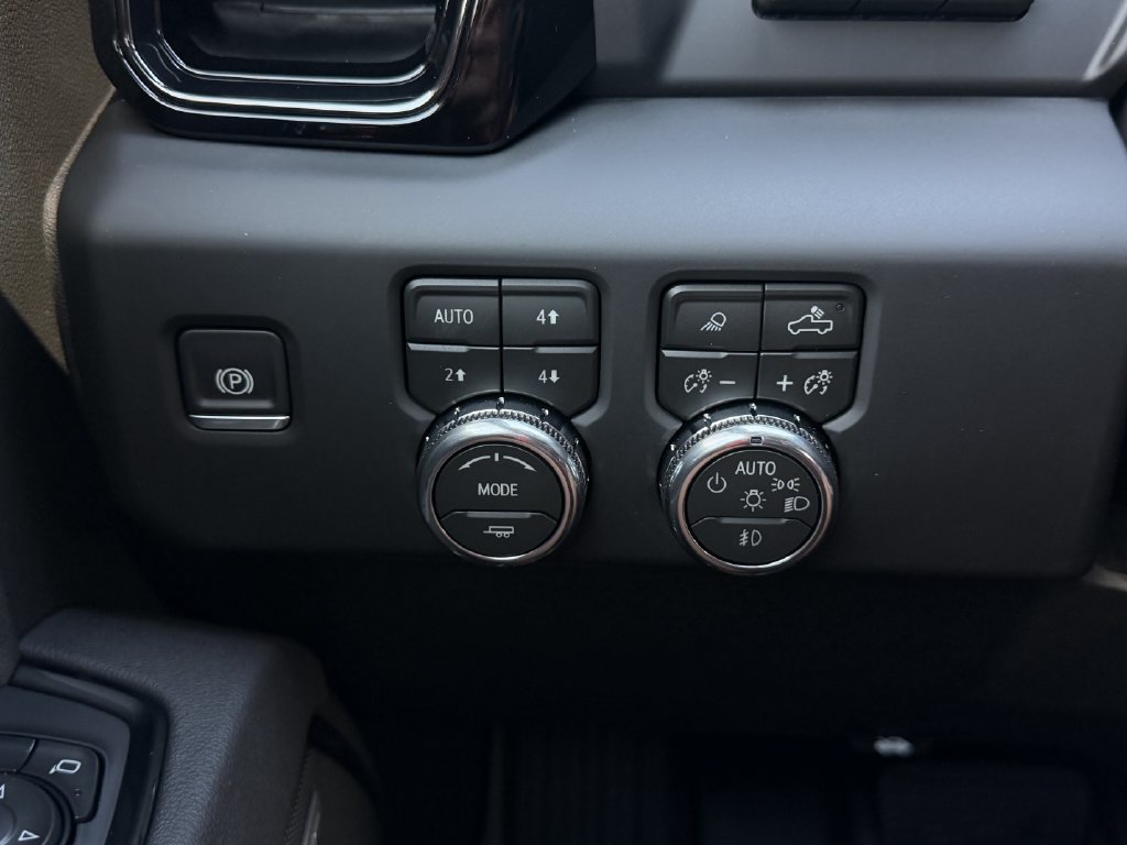 2026 GMC Sierra 2500HD AT4 - Photo 19