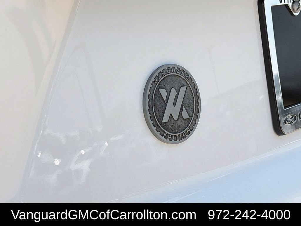 2026 GMC Yukon XL AT4 - Photo 9