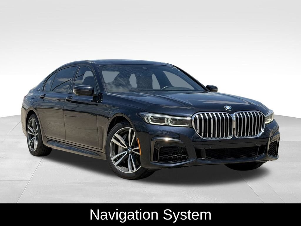 Used 2022 BMW 750 i xDrive Sedan