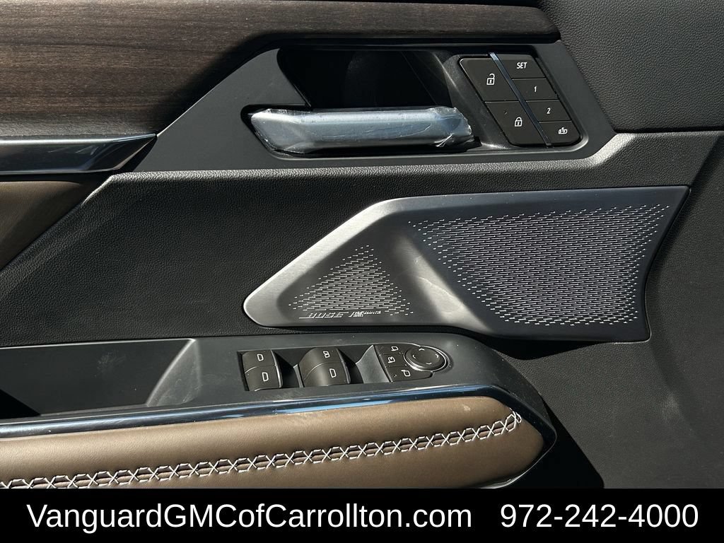 2026 GMC Acadia Denali Ultimate - Photo 21
