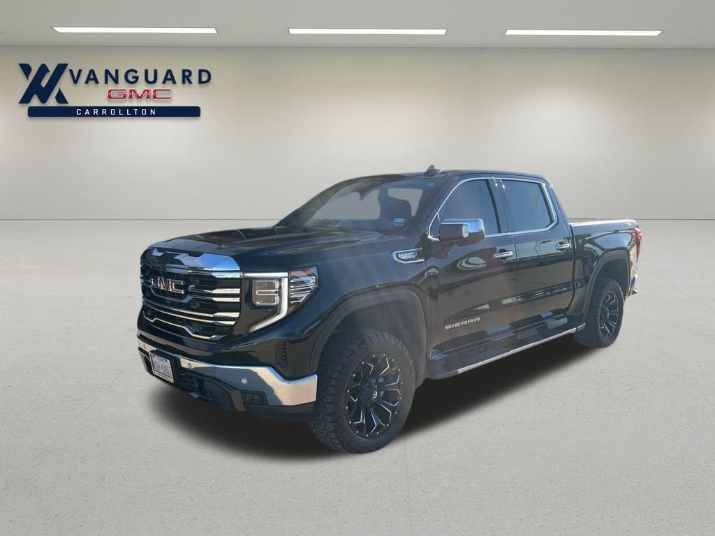 2024 GMC Sierra 1500 SLT's photo