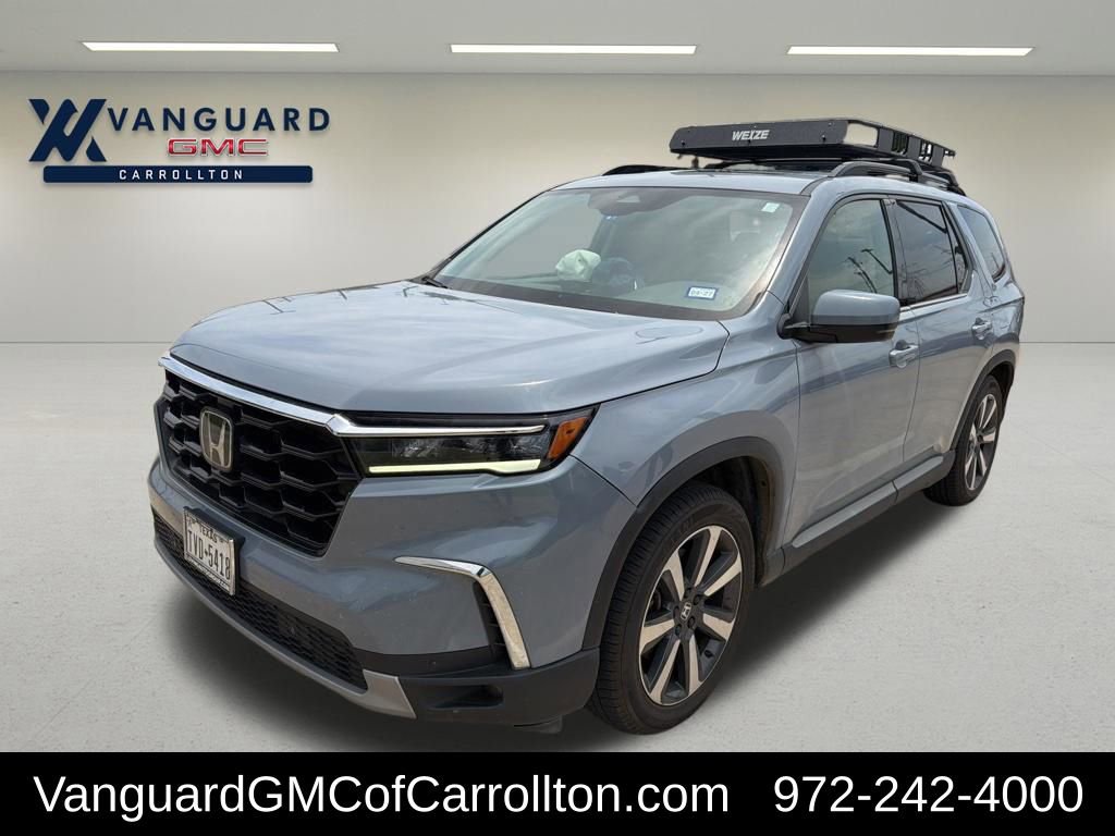 2025 Honda Pilot Touring 2WD's photo