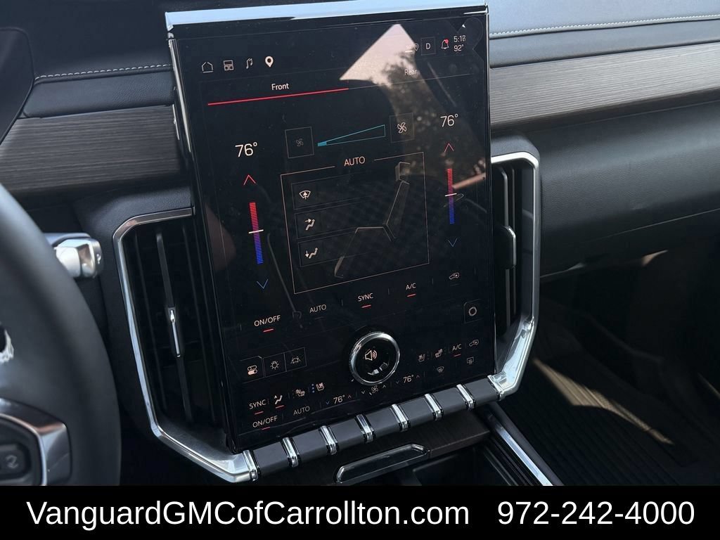 2026 GMC Acadia Denali - Photo 17