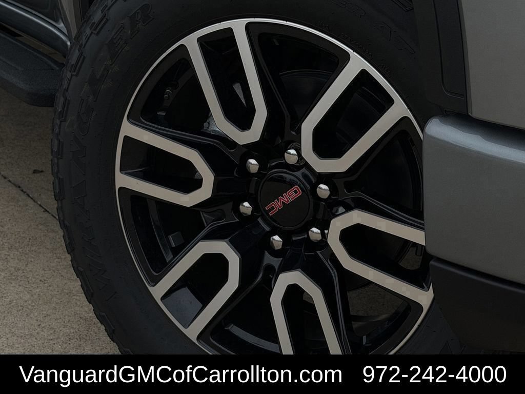 2026 GMC Sierra 1500 AT4 - Photo 9
