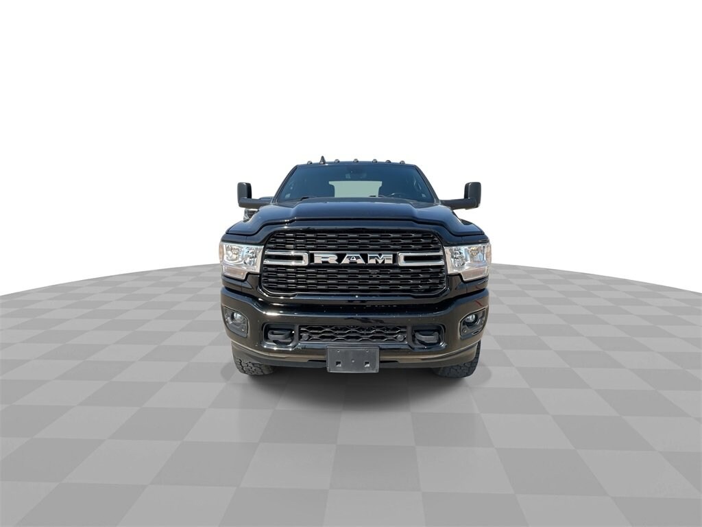 2022 Ram 3500 Lone Star photo 2
