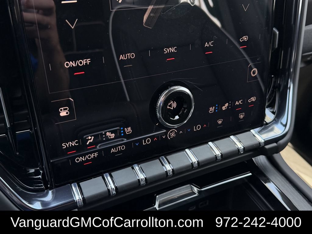 2026 GMC Yukon XL AT4 Ultimate - Photo 17