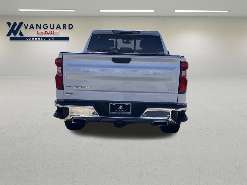2022 Chevrolet Silverado 1500 LTZ photo 4