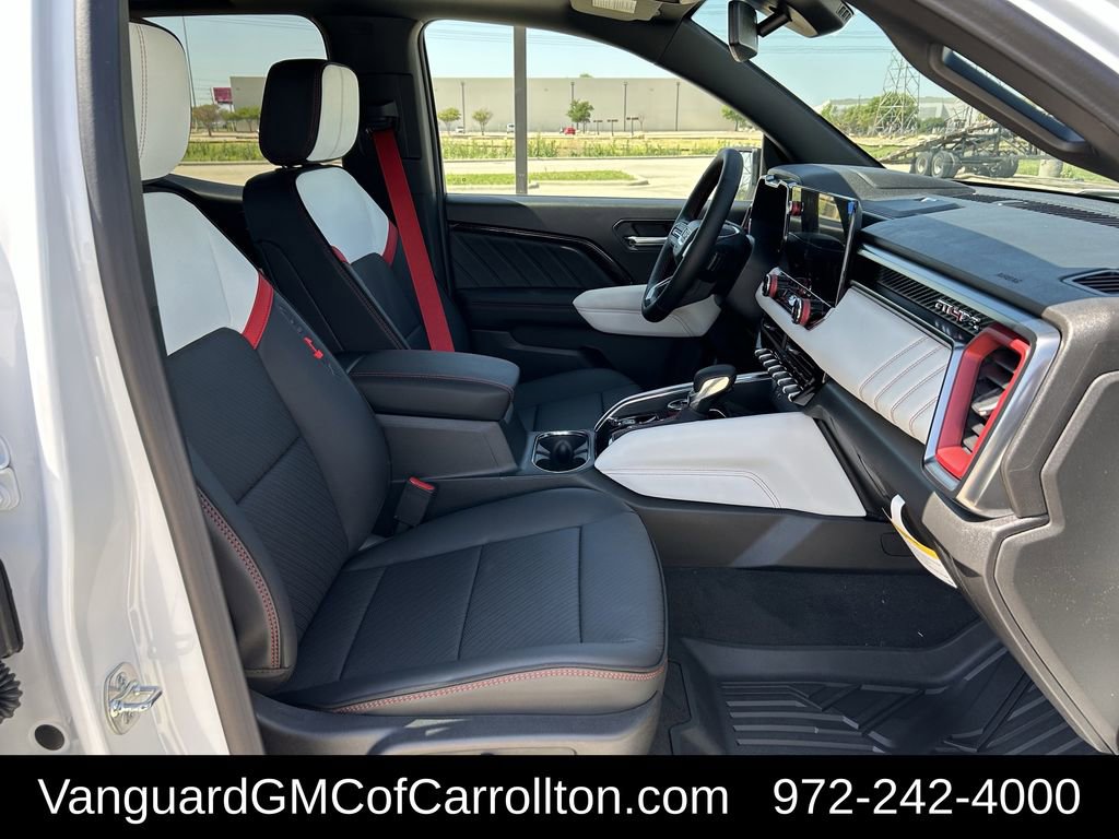 2026 GMC Canyon AT4X - Photo 25