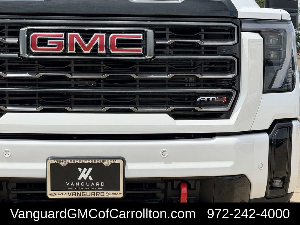 2026 GMC Sierra 2500HD AT4 - Photo 8