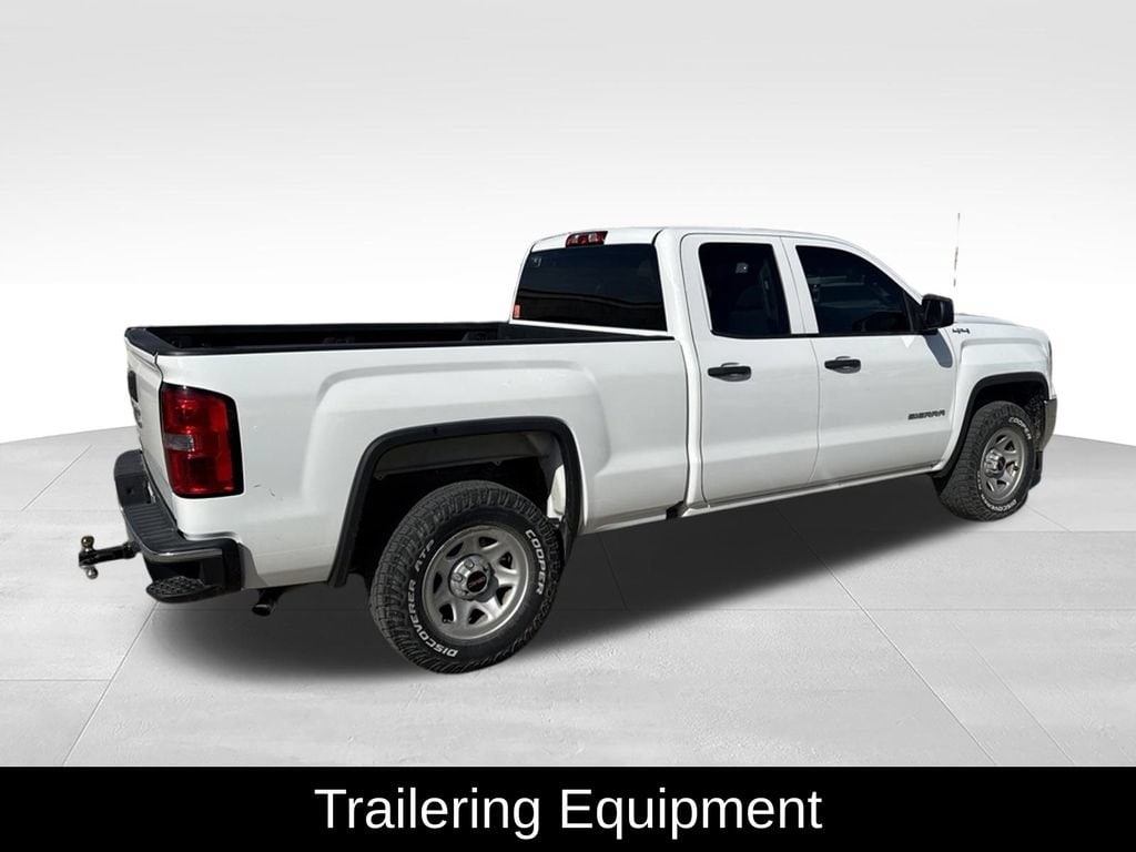Used 2017 GMC Sierra 1500 4WD Double Cab 143.5 Truck